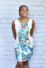 Load image into Gallery viewer, Vintage Floral Button Dress