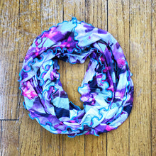 Load image into Gallery viewer, Summery Scarf