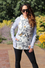 Load image into Gallery viewer, Piper Pocket Hoodie - Silver Daisy